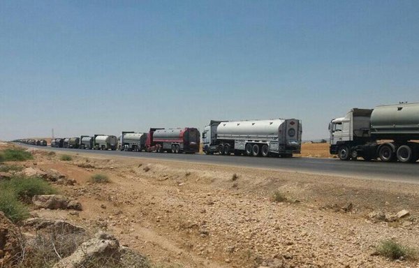 Tanker trucks belonging to the al-Qaterji Oil Transport Company transport crude oil from eastern Syria to regime-controlled areas. [Workers of Al-Qaterji Oil Transport Company Facebook page]