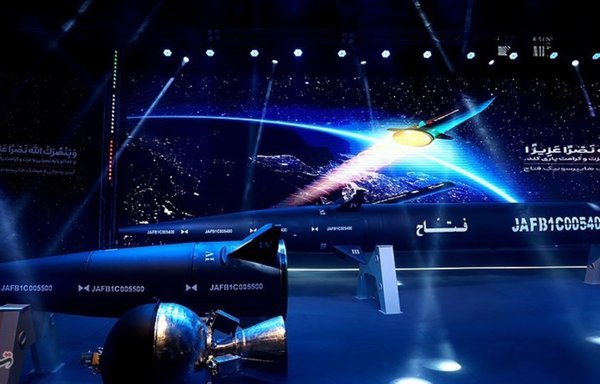 Iran's 'hypersonic' Fattah missile is shown off in an unveiling ceremony in an undisclosed location on June 6. [Tasnim]