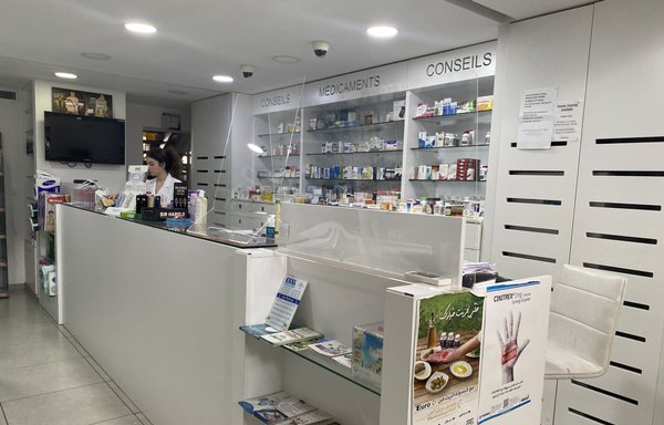 Lebanese pharmacists have been complaining of the invasion of smuggled Iranian and Syrian medications that do not conform to international standards. [Nohad Topalian/Al-Mashareq]